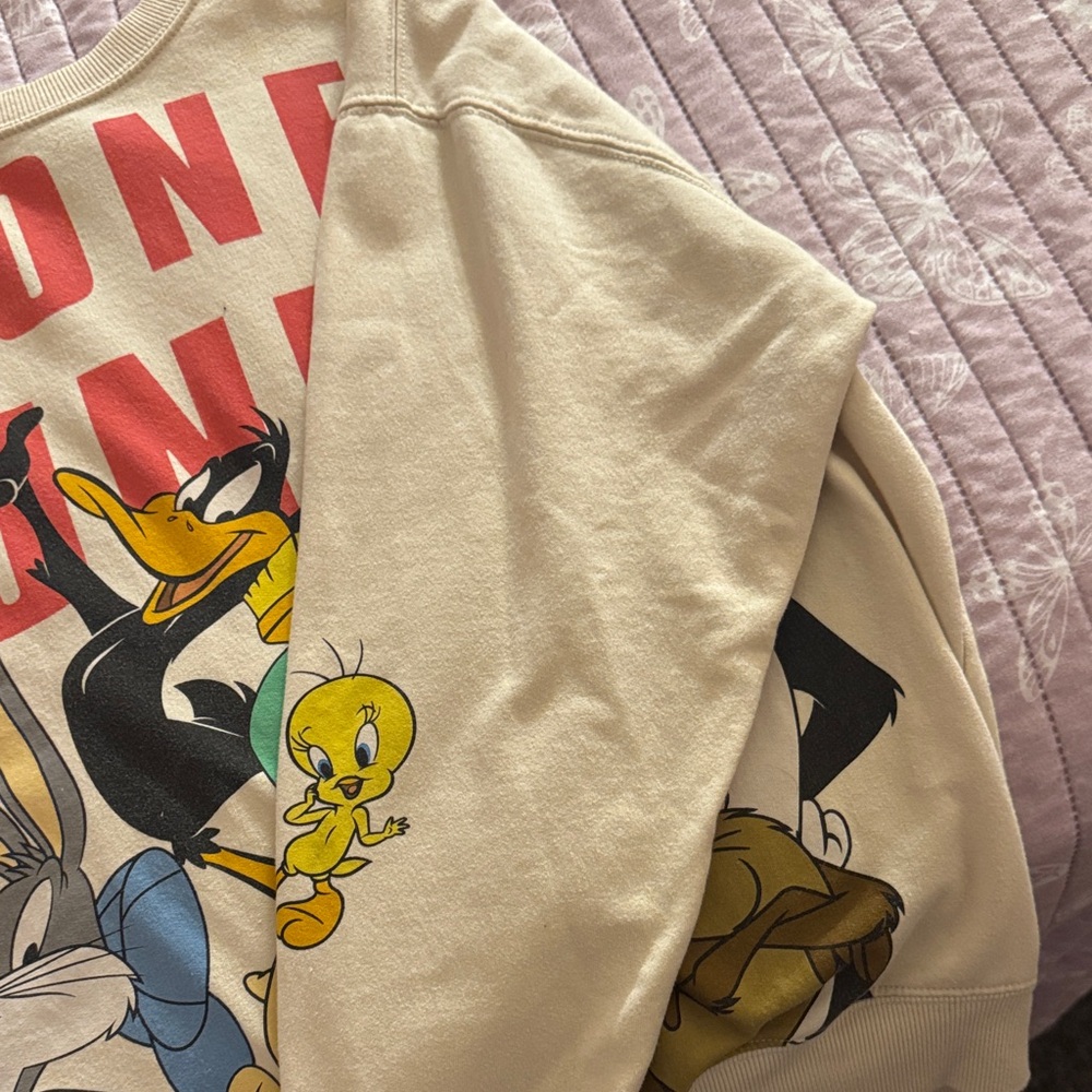 Looney Tunes Cream Sweatshirt - Picture 3 of 3